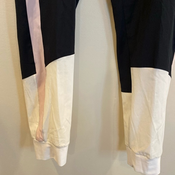 Under Armour Sweatpants Joggers Loose Large Black White Pink - Picture 4 of 8